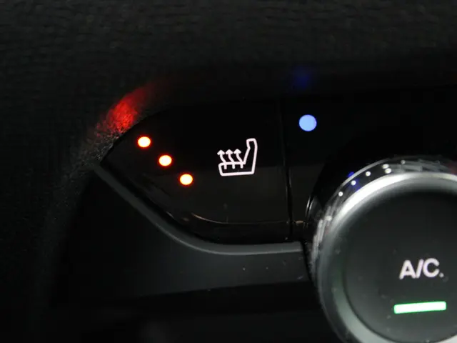 Citroën C4 HYBRID 145 BUSINESS 2025 Hybride Benzine 8