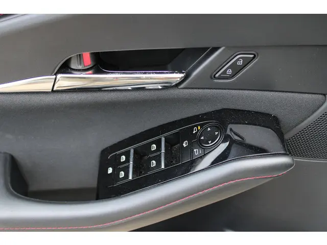 Mazda CX-30 2.0 e-SkyActiv-G 150 Homura 2023 Benzine 15