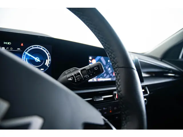 Kia Niro EV DynamicPlusLine 64.8 kWh 2023 Elektrisch 33