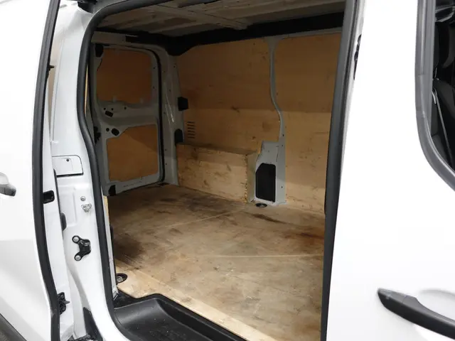 Opel Vivaro 1.5 CDTI L2H1 Edition 2023 Diesel 28