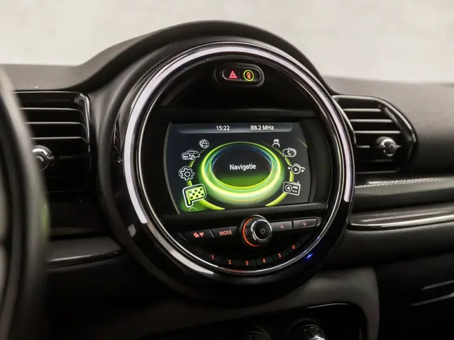 MINI Clubman Mini 1.5 One Pepper Sport 2017 Benzine 22