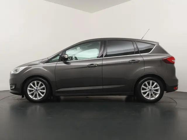 Ford C-MAX 1.5 Titanium 2015 Benzine 2