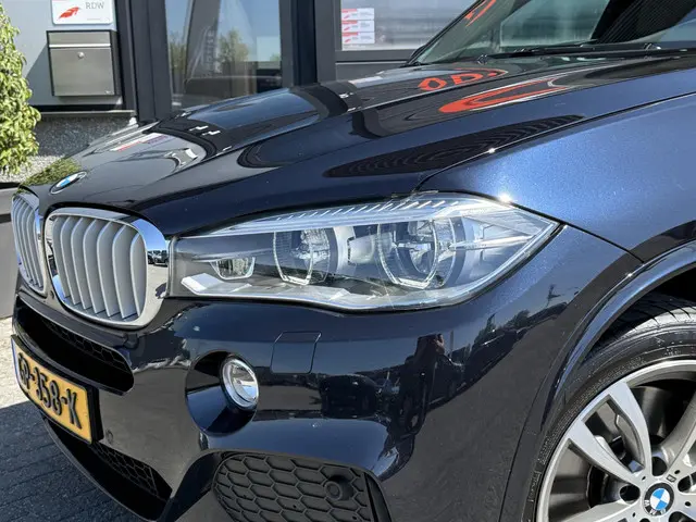 BMW X5 xDrive50i M Sport 2014 Benzine 32