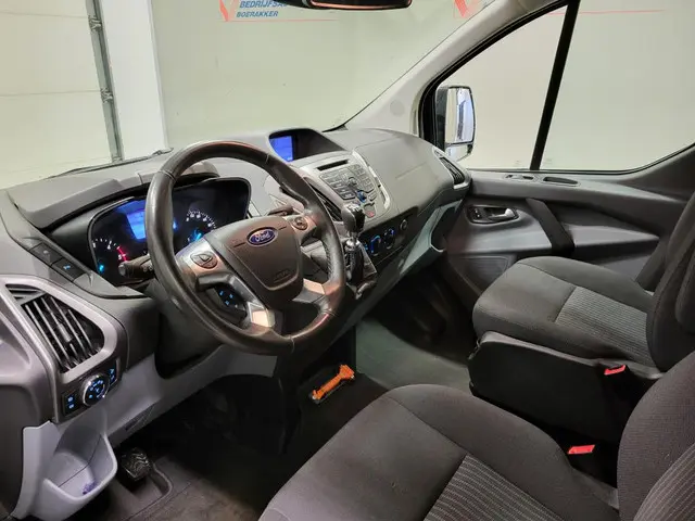 Ford Transit Custom 2.0TDCI L2/H1 Euro 6! 2018 Diesel 4