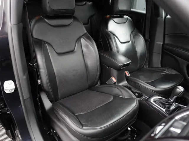 Jeep Compass 1.3T S Night Eagle Aut- 2020 Benzine 3