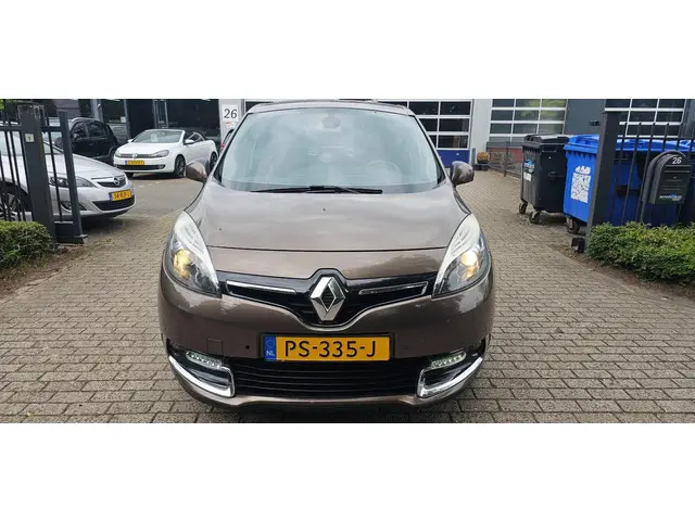 Renault Scénic 1.2 TCe Bose 2013 Benzine 10