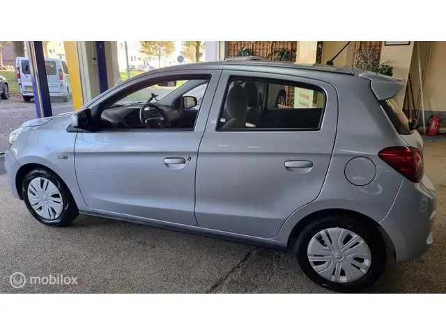 Mitsubishi Space Star 1.0 Cool+ 2019 Benzine 3