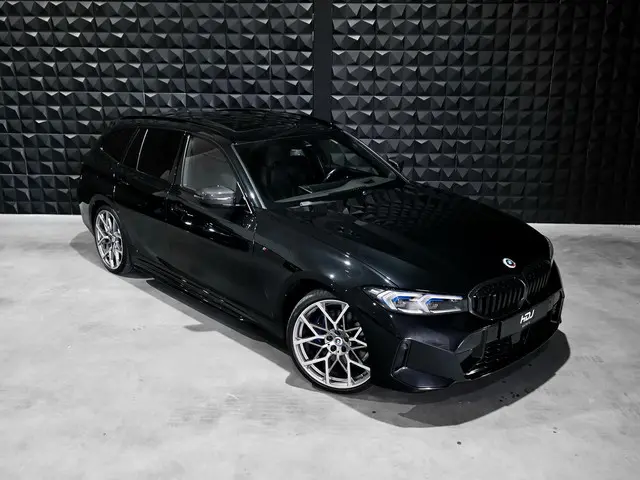 BMW 3 Serie Touring 330e 2022 Hybride Benzine 50