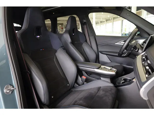 BMW iX1 eDrive20 2024 Elektrisch 8