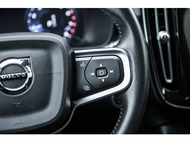 Volvo XC40 1.5 T3 Momentum 2021 Benzine 20