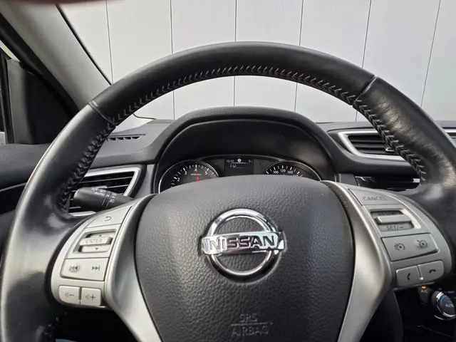 Nissan QASHQAI 1.2 Connect Edition Xenon 2015 Benzine 5