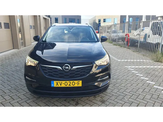 Opel Grandland X 1.2 Turbo Business + 2019 Benzine