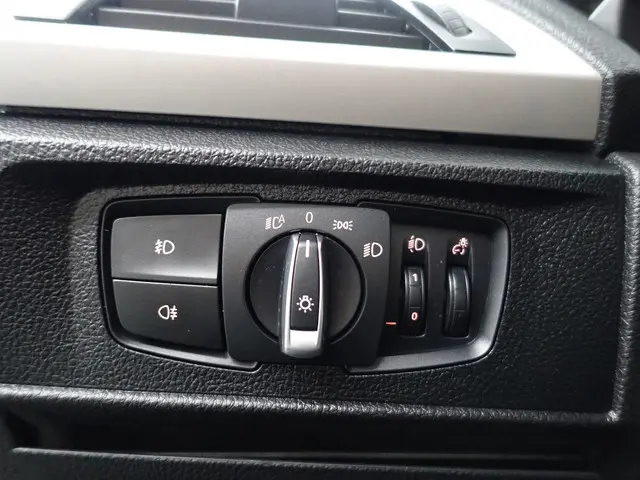 BMW 1 Serie 116d High Executive Aut- 2015 Diesel 22
