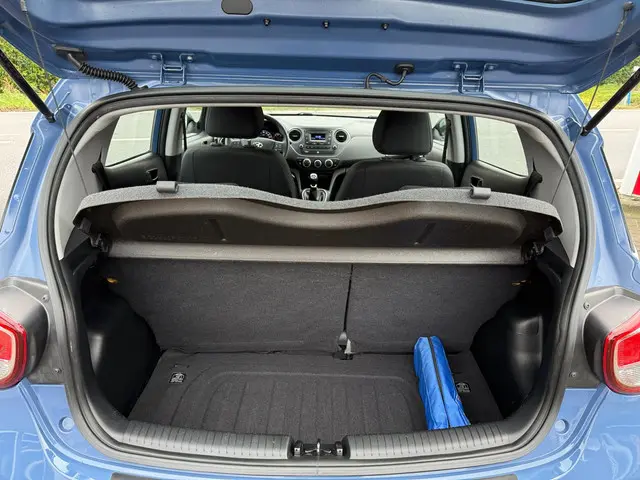 Hyundai i10 1.0i Comfort RIJKLAARPRIJS! 2018 Benzine 10