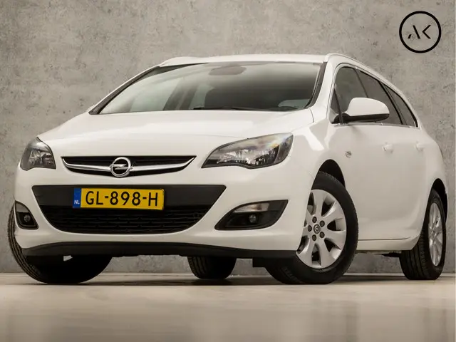 Opel Astra Sports Tourer 1.4 Turbo Blitz 2015 Benzine