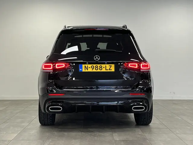 Mercedes-Benz GLB 200 AMG Line 2021 Benzine 21