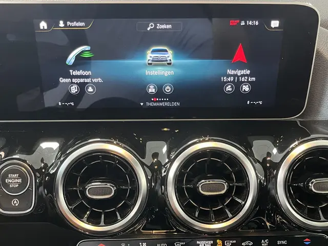 Mercedes-Benz B-Klasse 180 Launch Edition 2020 Benzine 73