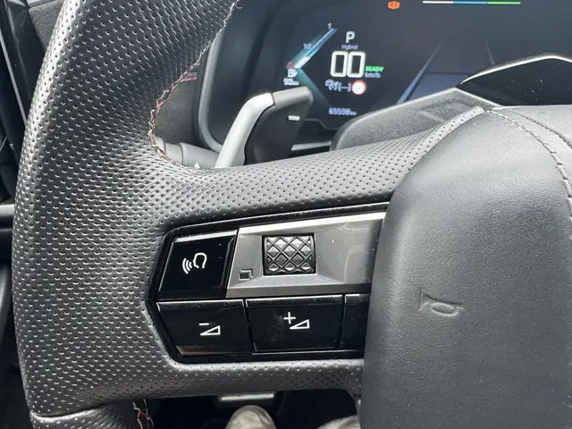 DS DS 9 E-Tense RIVOLI+ 2022 Hybride Benzine 36