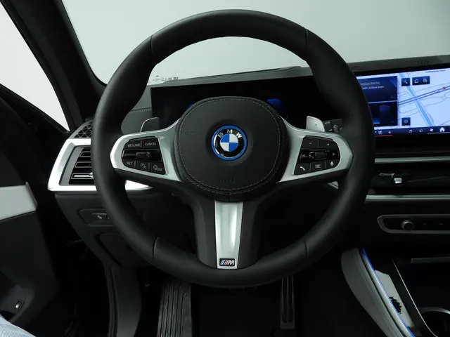 BMW X5 xDrive50e 2025 Hybride Benzine 11