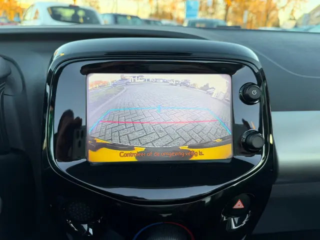 Peugeot 108 1.2 VTi Allure cabriolet airco 2014 Benzine 20