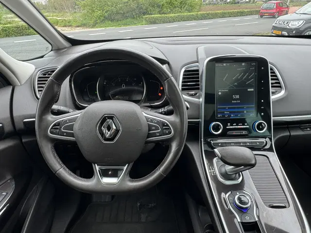 Renault Espace 1.6 TCe Dynamique 7p. 2016 Benzine 28