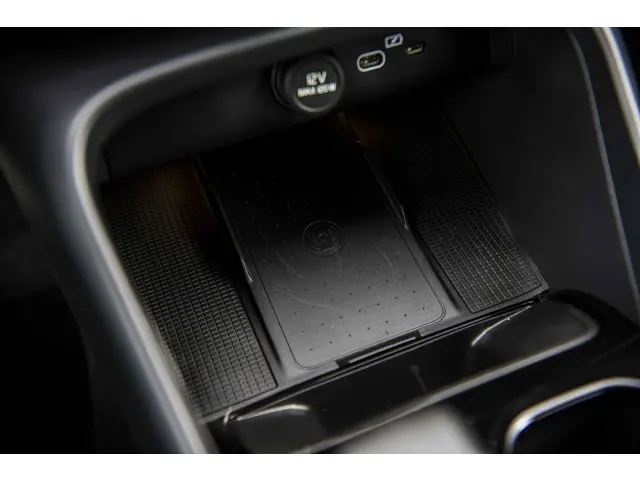 Volvo XC40 2.0 B4 Plus Dark 2025 Benzine 27