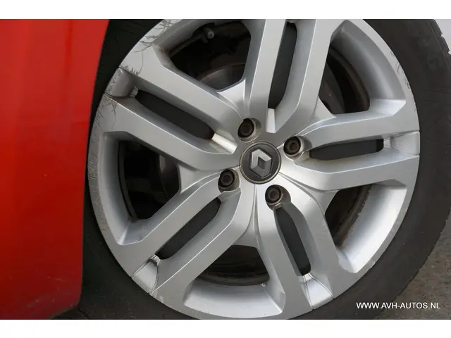 Renault Clio 0.9 TCe Zen 2016 Benzine 10