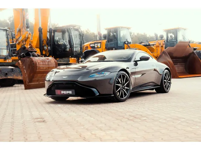 Aston Martin V8 Vantage 4.0 2021 Benzine 23