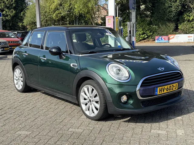 MINI Cooper Mini 1.5 Business 2016 Benzine 9