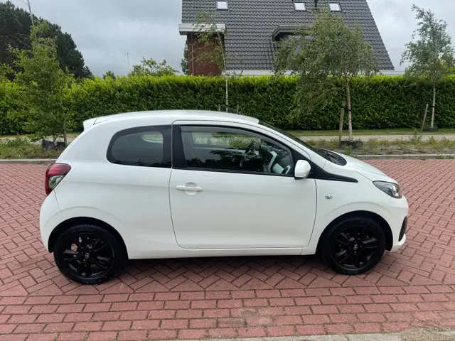 Peugeot 108 1.0 VTi Active 105.000 KM 2014 Benzine 7