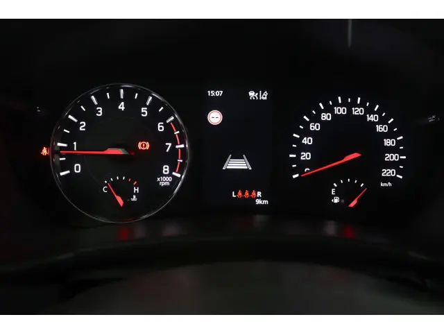 Suzuki Swift 1.2 Style Smart Hybrid 2025 Benzine 6