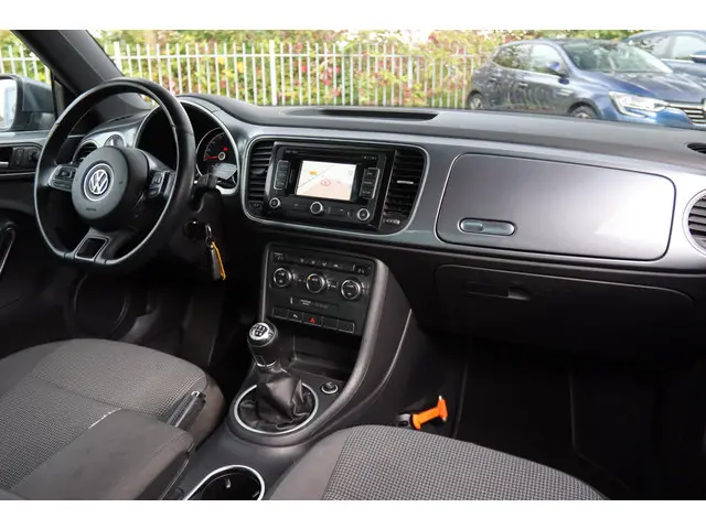 Volkswagen Beetle 3