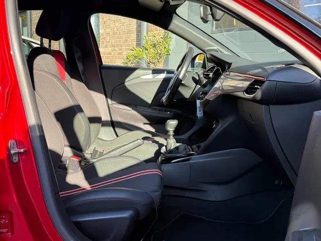 Opel Corsa 1.2 GS Line|CARPLAY|AIRCO|CRUISE 2020 Benzine 7