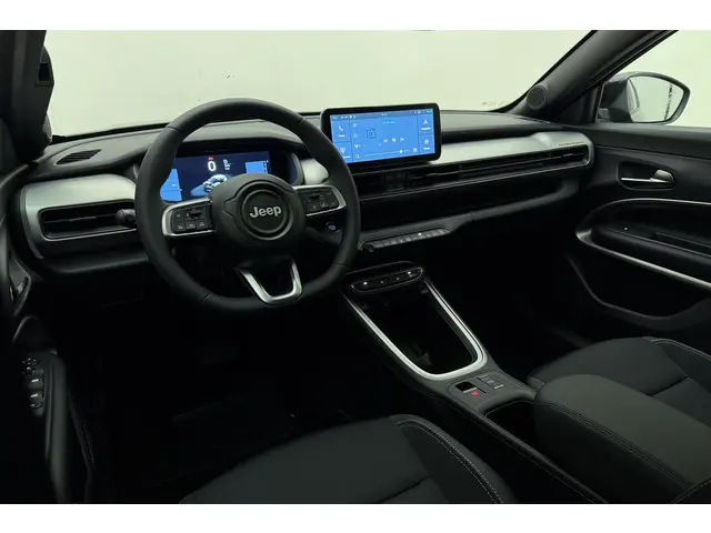 Jeep Avenger Summit 54 kWh 2025 Elektrisch 18