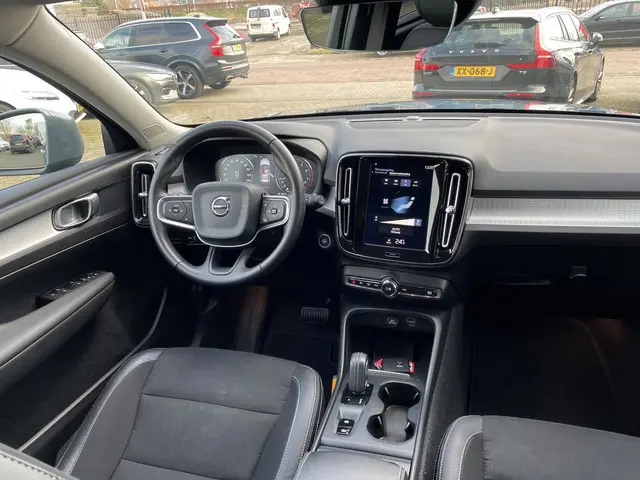 Volvo XC40 1.5 T3 Momentum Pro 2019 Benzine 15