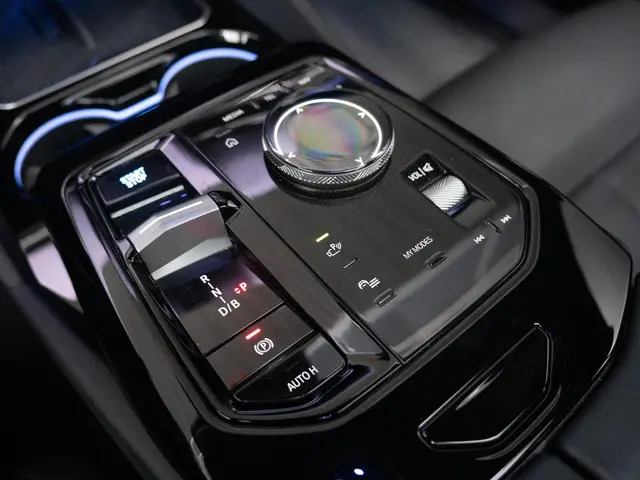 BMW i5 eDrive40 2024 Elektrisch 32