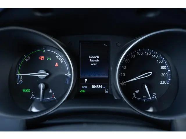 Toyota C-HR 2.0 Hybrid Bi-Tone 2020 Hybride Benzine 17