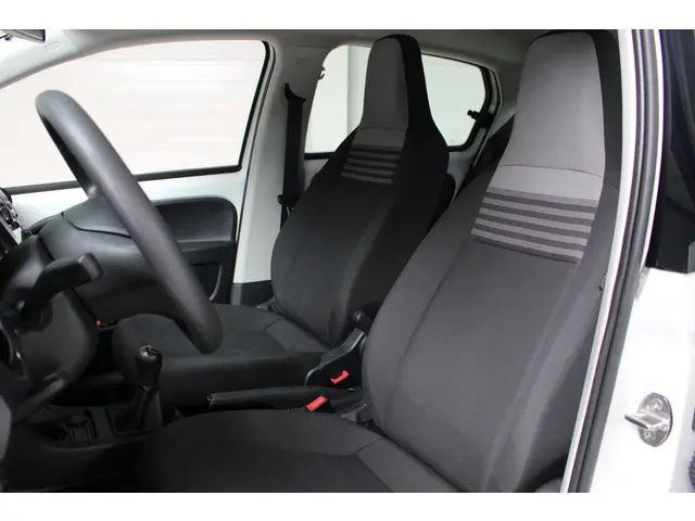 Volkswagen up! 1.0 2020 Benzine 8