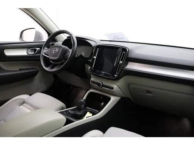 Volvo XC40 2.0 T4 Momentum 2019 Benzine 7
