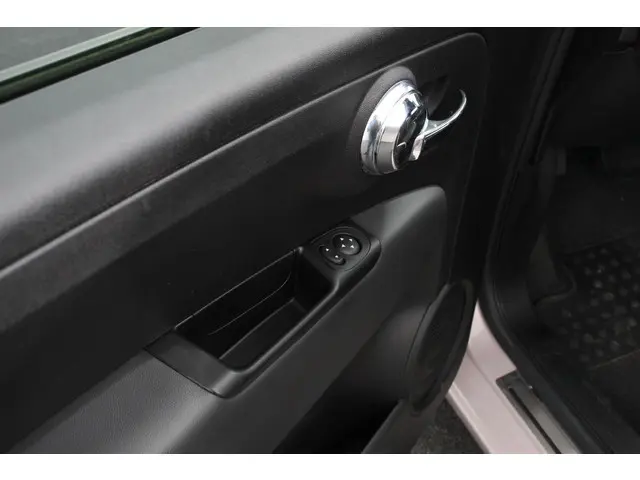 Fiat 500C 1.2 Automaat Star 2019 Benzine 22