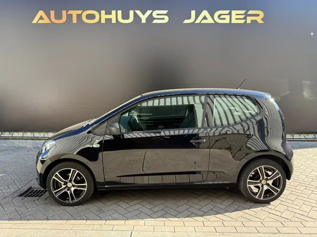 Volkswagen up! 1.0 groove up! BlueMotion 2015 Benzine 4