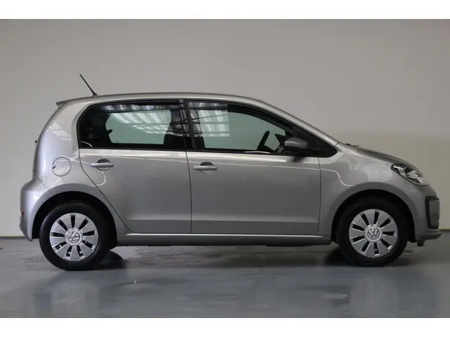 Volkswagen up! 1.0 BMT move up! 2019 Benzine 6