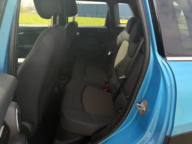 MINI Cooper Mini 1.5 Salt Business 2015 Benzine 9