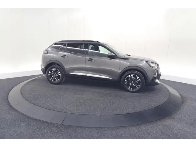 Peugeot 2008 PureTech 102 Allure Pack 2021 Benzine 8