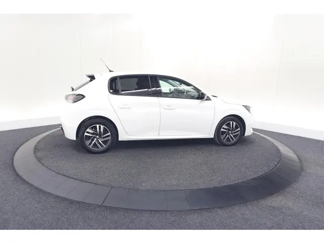Peugeot 208 PureTech 100 Allure Pack 2023 Benzine 8