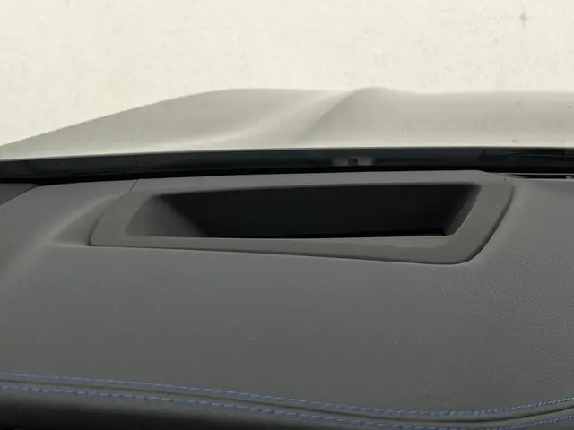 BMW iX3 High Executive Edition 80 kWh 2025 Elektrisch 32