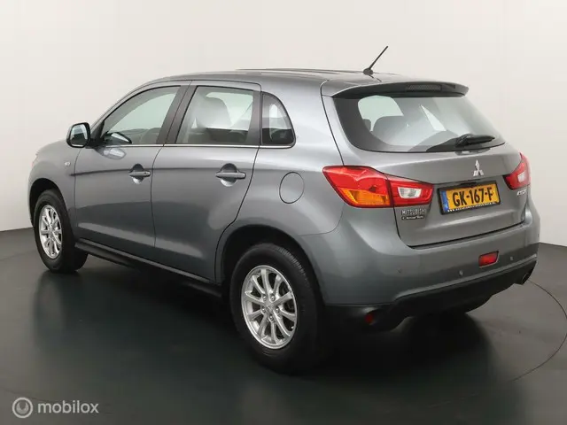Mitsubishi ASX 1.6 Cleartec Bright 2015 Benzine 3