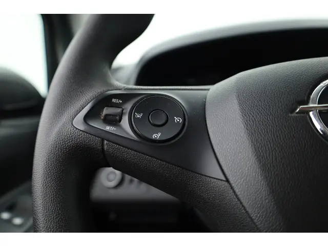 Opel Combo 1.5D L2H1 Edition | Navi 2021 Diesel 10