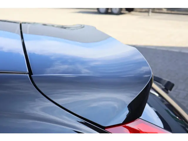 Volvo V40 T3 Polar+ Sport 2019 Benzine 29