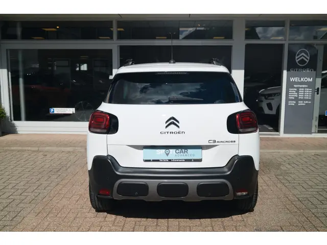 Citroën C3 Aircross PT 110 Shine 2020 Benzine 24